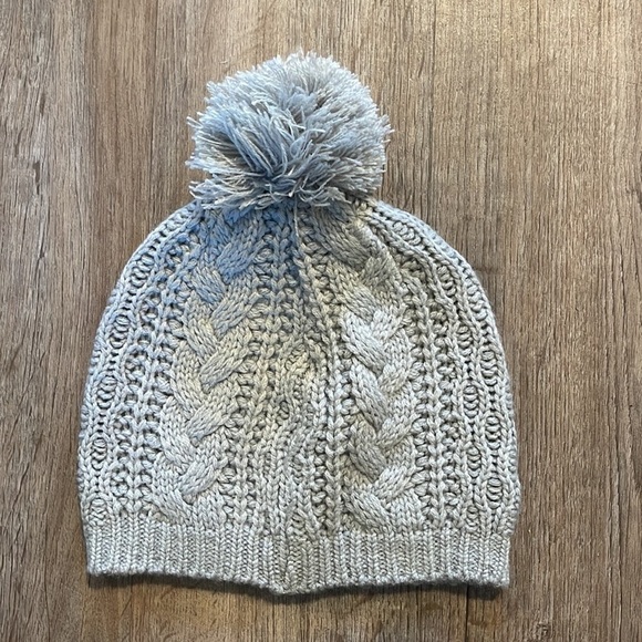 NWT SEAHAWK PUFF LOGO KNIT BEANIE - Picture 3 of 3